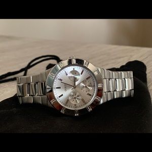Silver guess watch